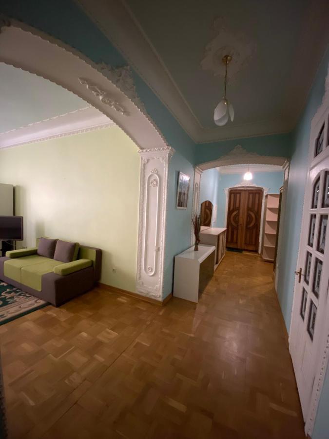Do Lvova Central Apartments ภายนอก รูปภาพ